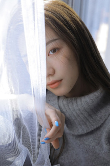 闭上眼睛看电影